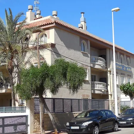 Dona Carmen 3000 Apartment